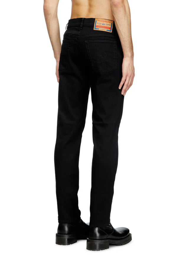 Regular Jeans - 2023 D-Finitive