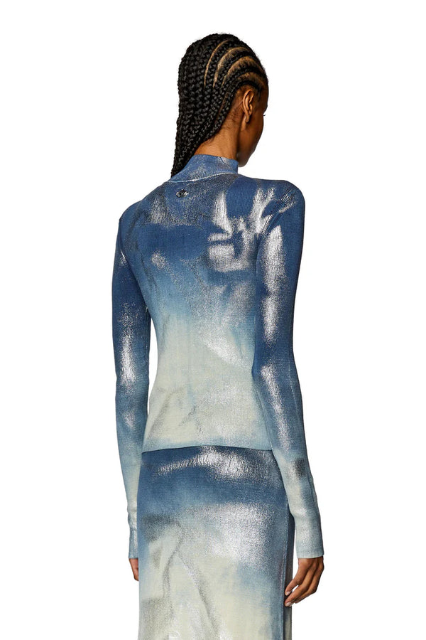 Knit top with metallic effects