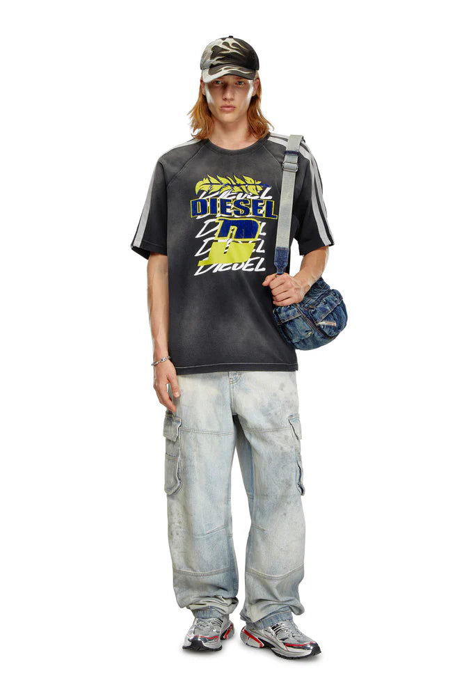Faded T-shirt with flocked logo print