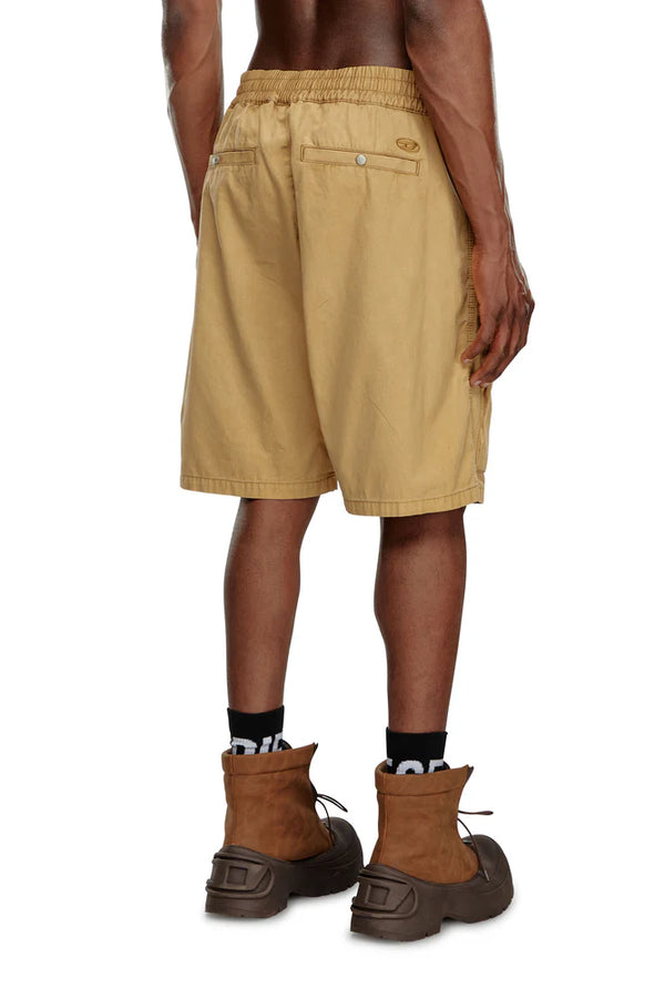 Cargo shorts in faded organic cotton