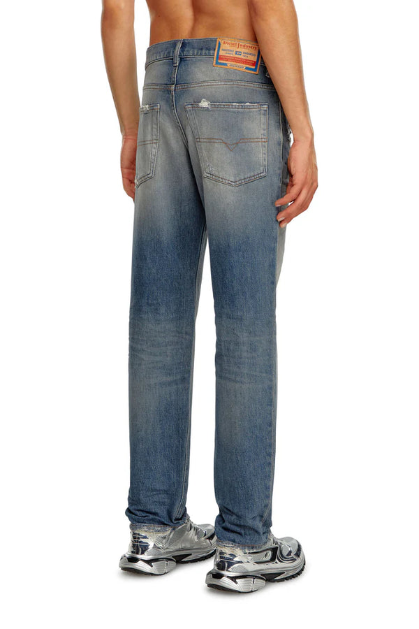 Regular Jeans - 2023 D-Finitive