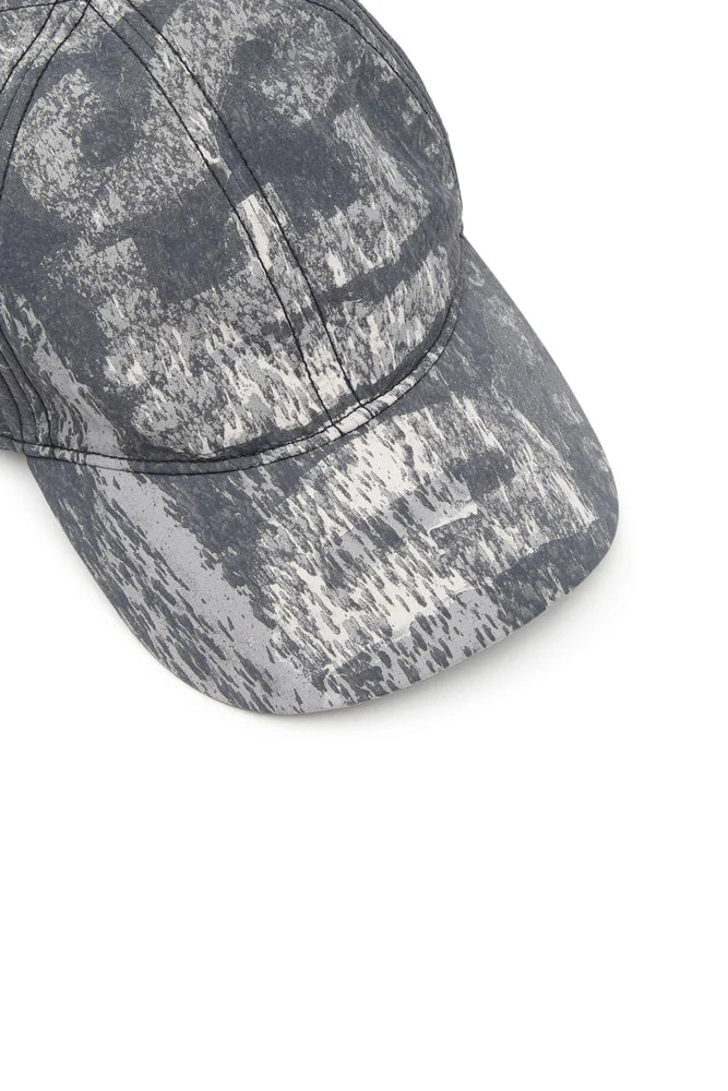 Wrinkled Nylon Cap With Rain-Camo Print