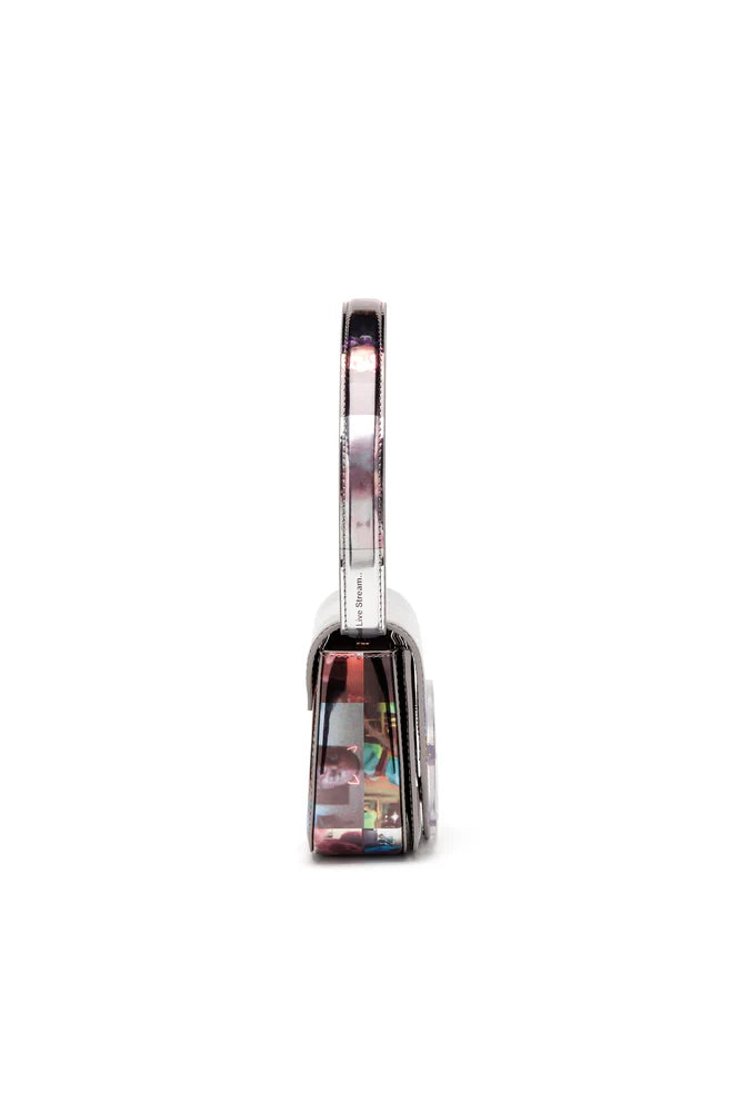 1Dr-Iconic Shoulder Bag With Livestream Print