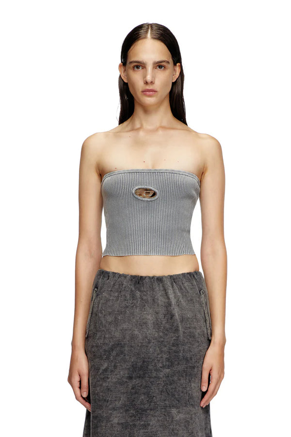 Knit Tube Top With Rusty-Look Oval D