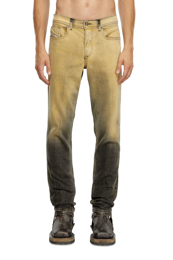 Regular Jeans - 2023 D-Finitive