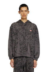 Treated hoodie with raindrop effect