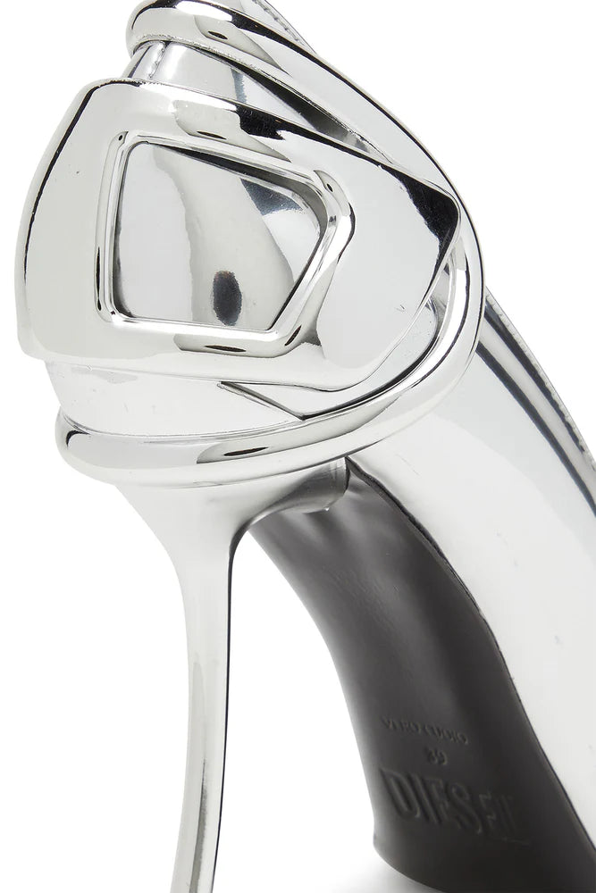 D-Ten&Half-Metallic pumps with curved heel