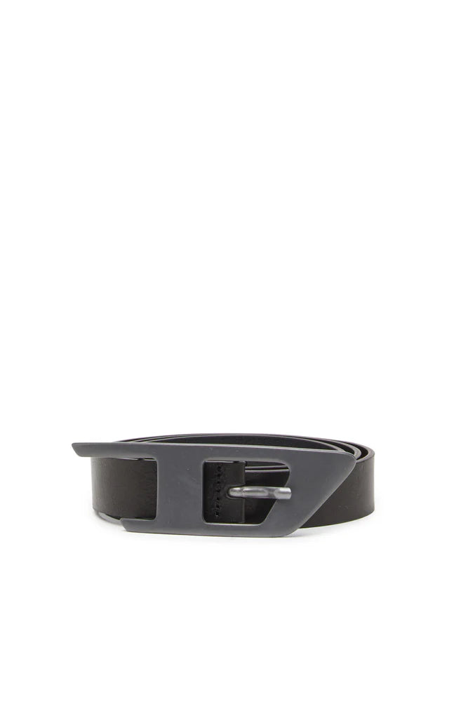 Leather belt with maxi D buckle