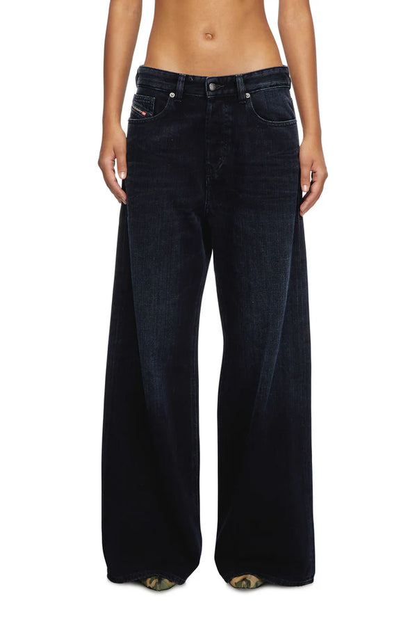 Relaxed Jeans - 1996 D-Sire