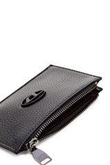 Flat card holder in grainy leather