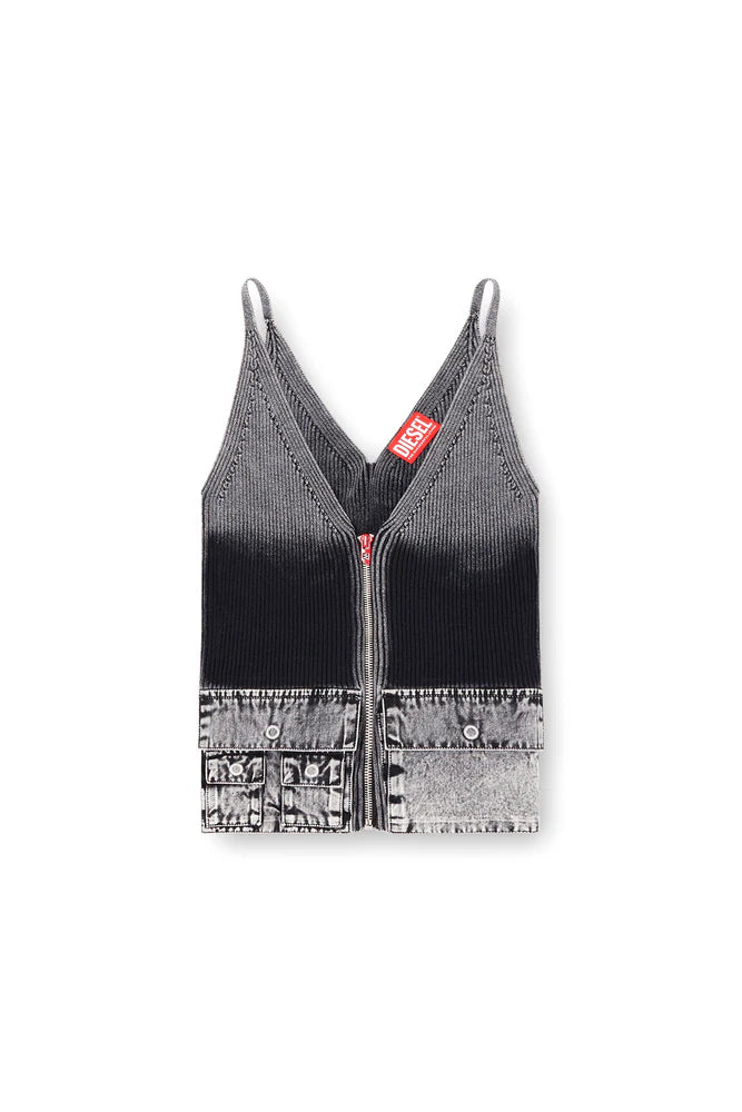Knit tank top with denim cargo pockets