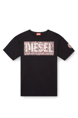 T-shirt with large gabardine patch logo