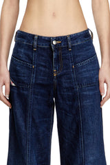 Flare Jeans - D-Akii