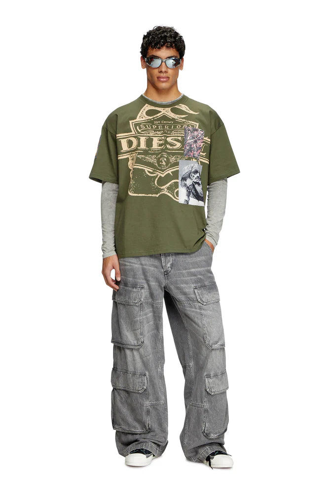 T-shirt with patch detail
