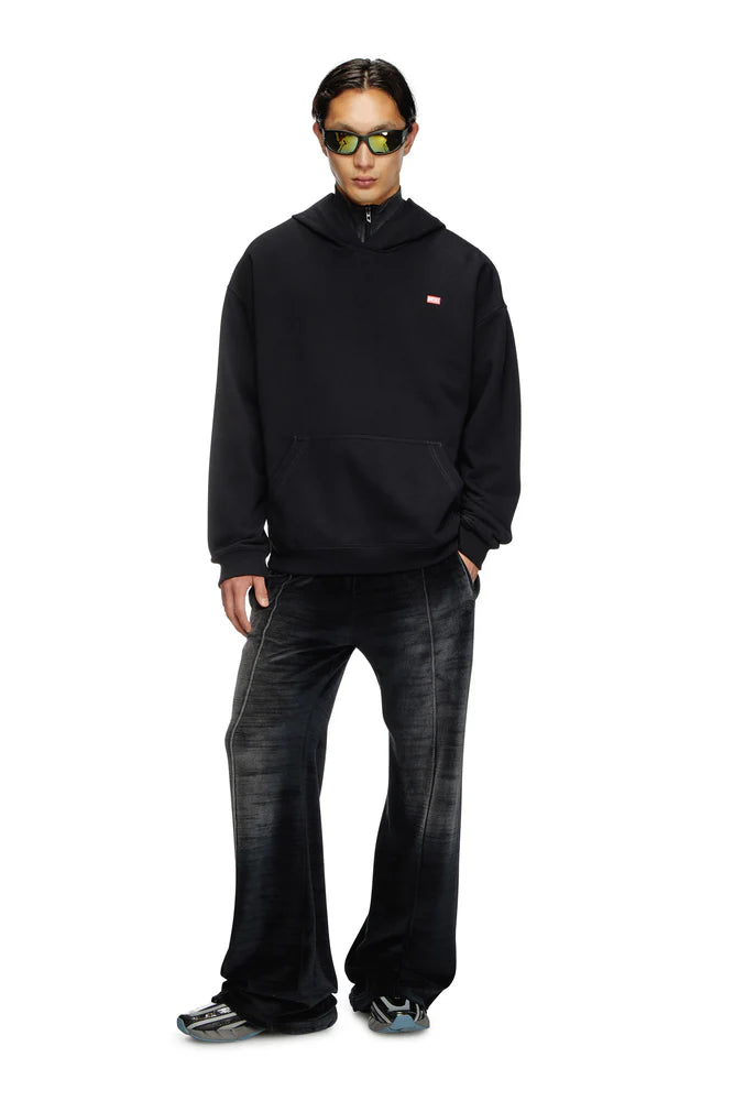 Hoodie with runway set print