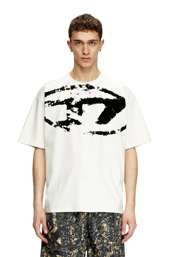 T-shirt with distressed flocked logo