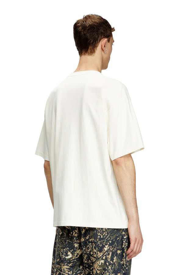 T-shirt with distressed flocked logo