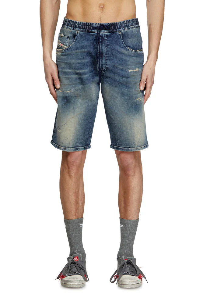 Chino shorts in JoggJeans