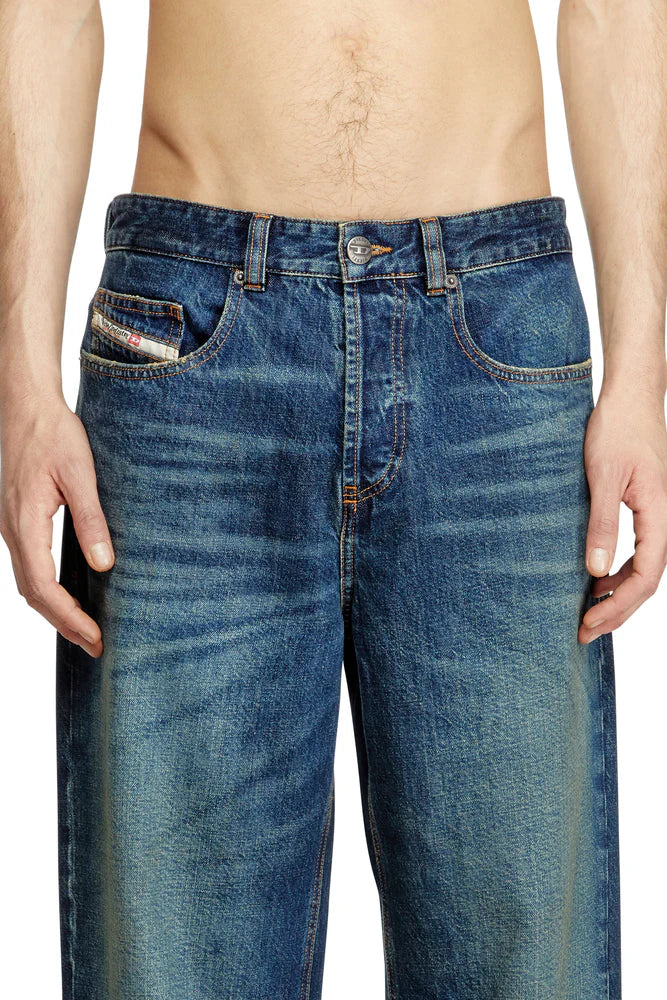 Relaxed Jeans - 2001 D-Macro