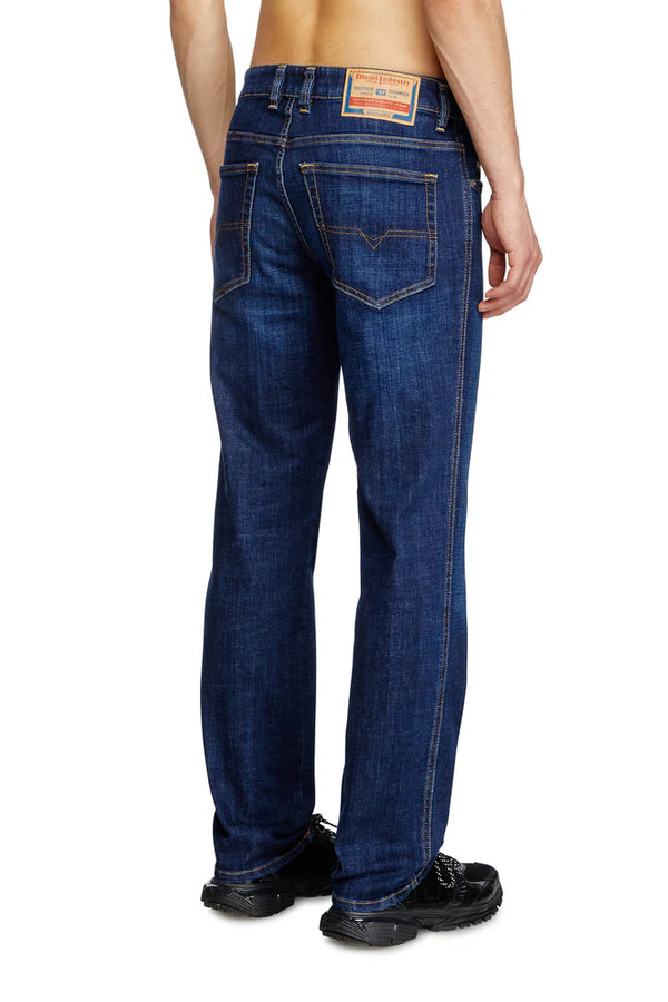 Slim Jeans - 1993 D-Vyl