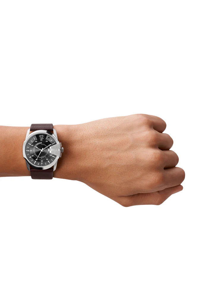 Mega Chief brown leather watch