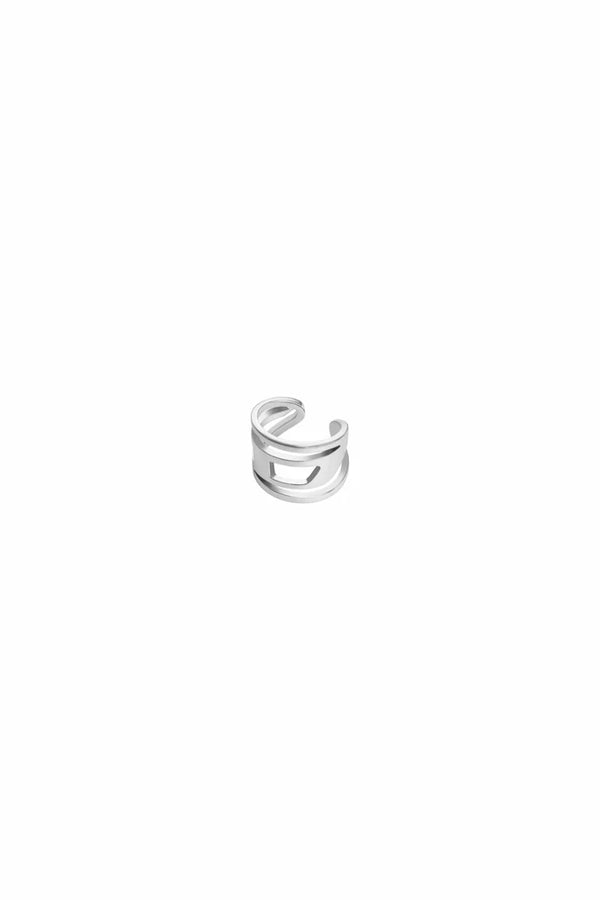 Stainless steel ear cuff features the D logo in a wrapped design