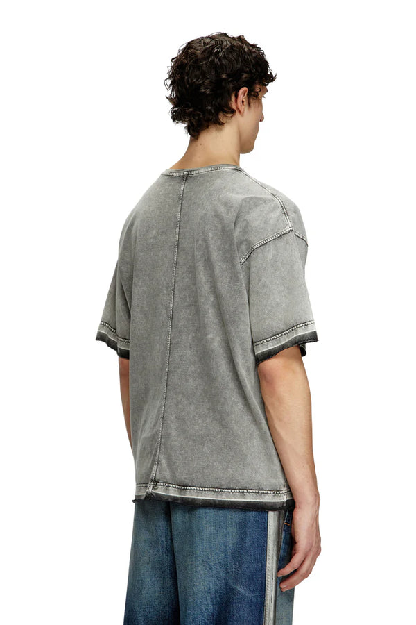 Denim-look T-shirt with released hems
