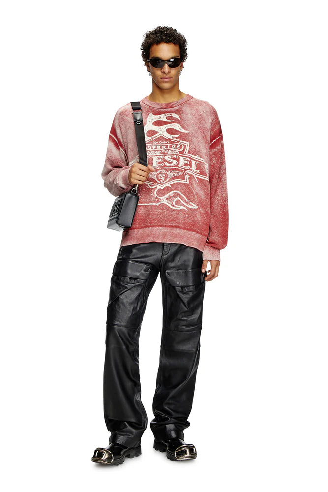 Reverse-print logo jumper