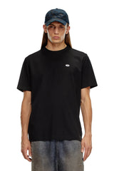 T-shirt with oval D patch