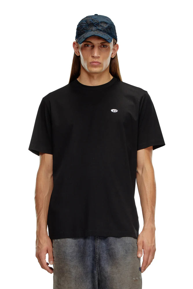 T-shirt with oval D patch