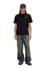 T-shirt with oval D patch