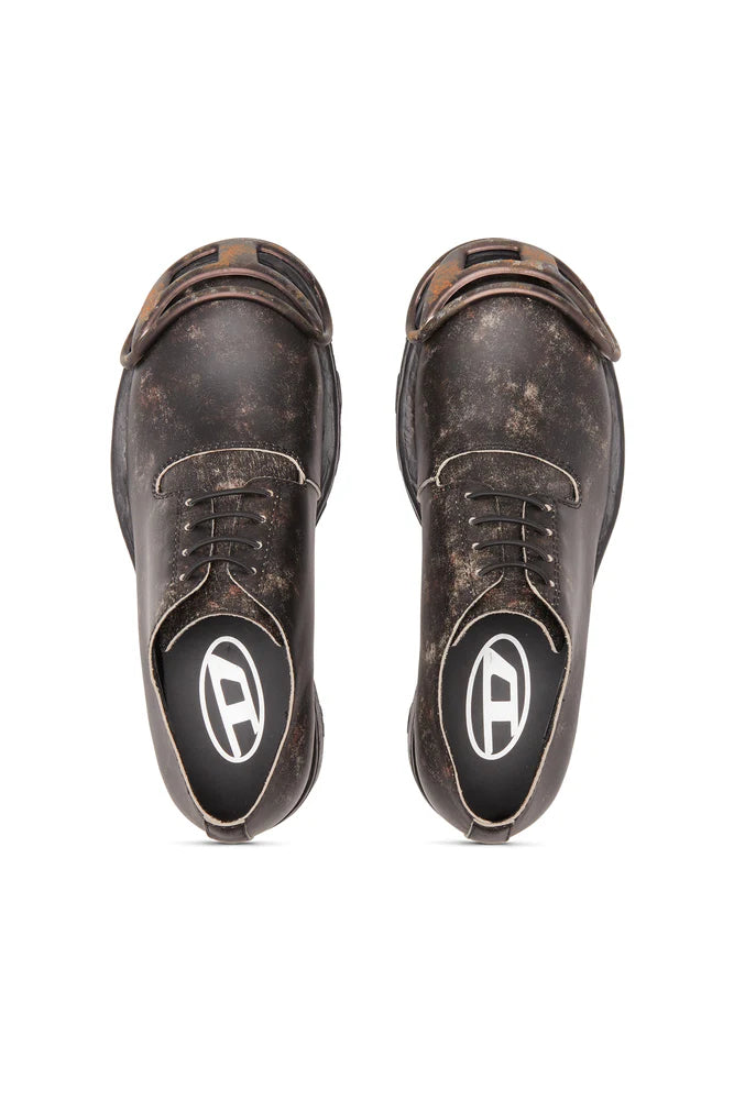 D-Hammer-Derby shoes in treated leather