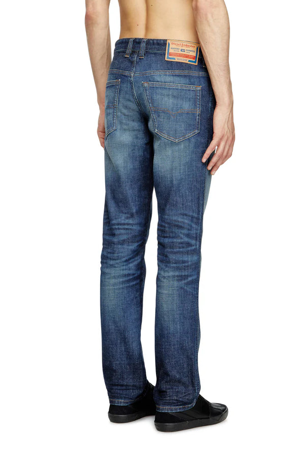 Slim Jeans - 1993 D-Vyl