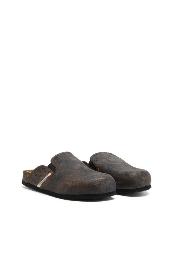 D-Woodstock-Clogs in crackle-effect suede