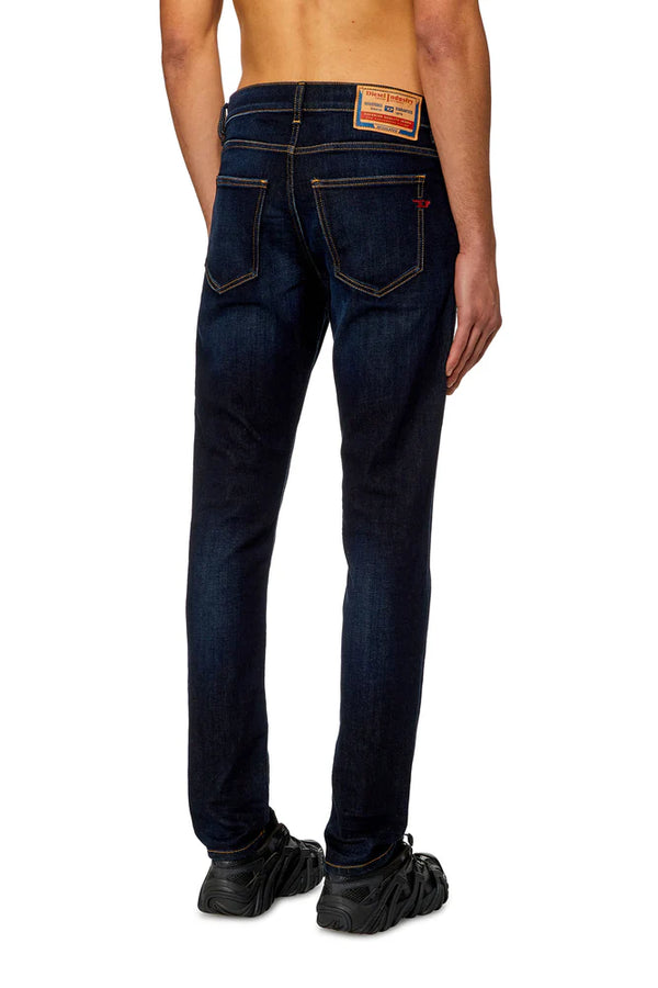Slim Jeans - 2019 D-Strukt