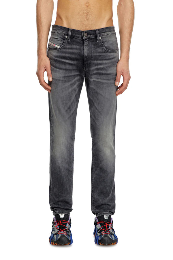 Slim Jeans - 2019 D-Strukt