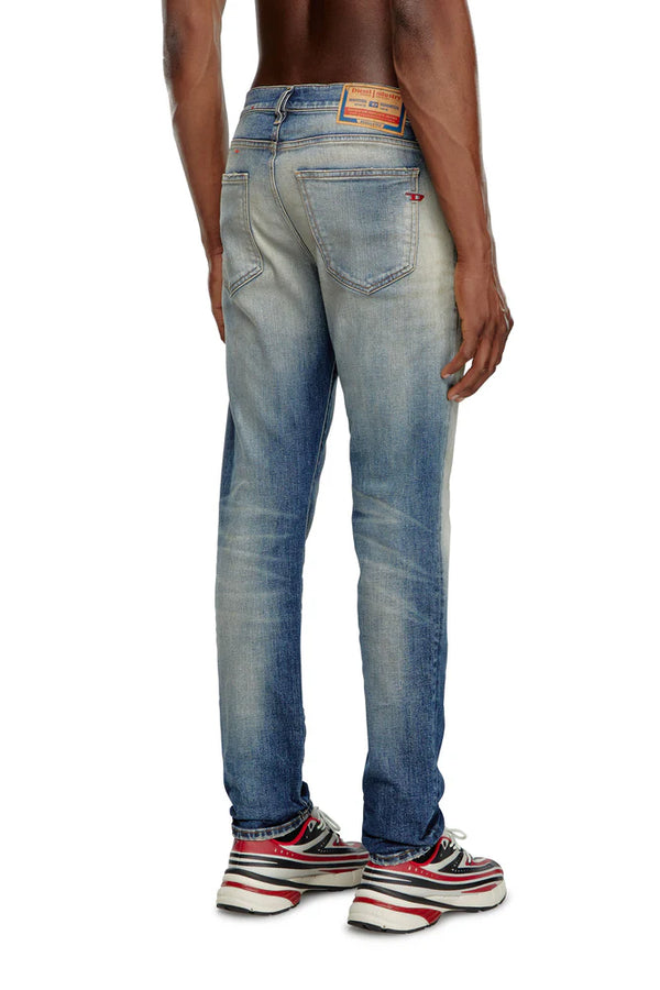 Slim Jeans - 2019 D-Strukt