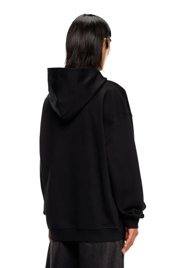 Hoodie with D logo patch