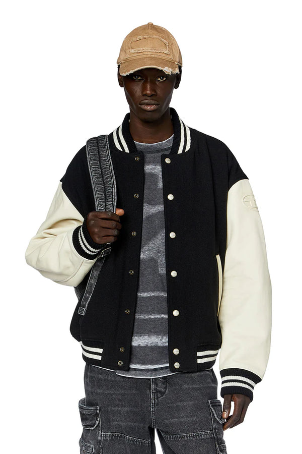 Bomber jacket in leather and wool