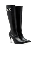 D-Venus-Leather boots with oval D plaque